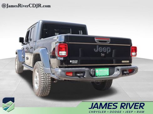 Used 2021 Jeep Gladiator Sport AWD/4WD image 3