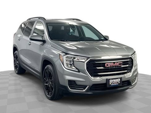 Certified 2024 GMC Terrain SLE w/ Driver Convenience Package AWD/4WD image 1