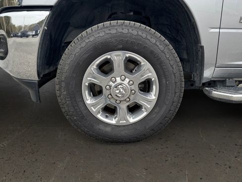 Used 2024 RAM 2500 Big Horn image 10