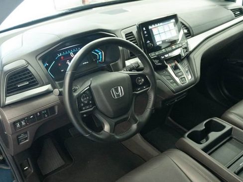 Used 2019 Honda Odyssey EX-L image 3