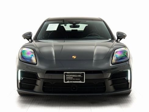 Used 2025 Porsche Panamera 4 image 31