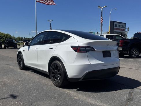 Used 2020 Tesla Model Y Long Range AWD/4WD image 2