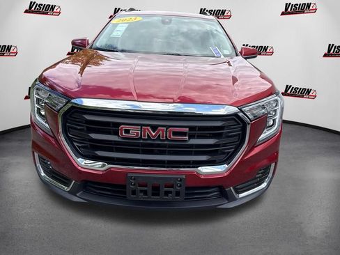 Used 2023 GMC Terrain SLE w/ Driver Convenience Package AWD/4WD image 2