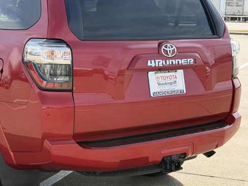 Certified 2022 Toyota 4Runner SR5 Premium w/ Moonroof Package image 6