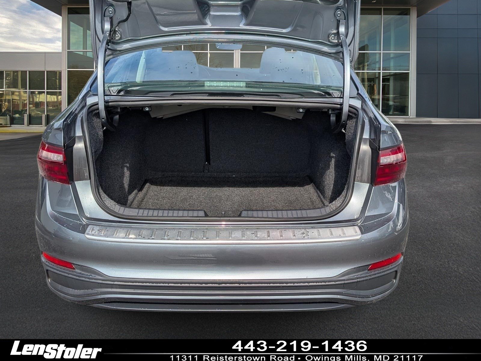 Used 2022 Volkswagen Jetta SE FWD image 13
