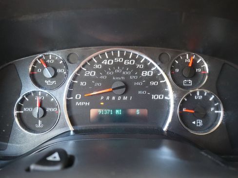 Used 2017 Chevrolet Express 3500 LT RWD image 33
