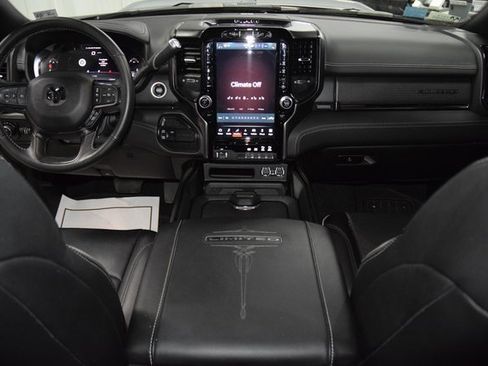 Used 2024 RAM 2500 Limited image 26