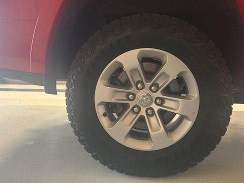 Used 2021 RAM 1500 Laramie image 29