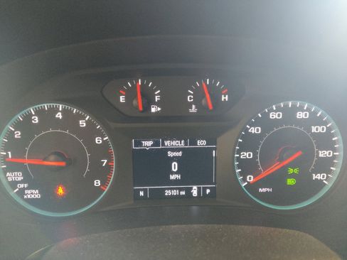 Used 2024 Chevrolet Malibu LS FWD image 23