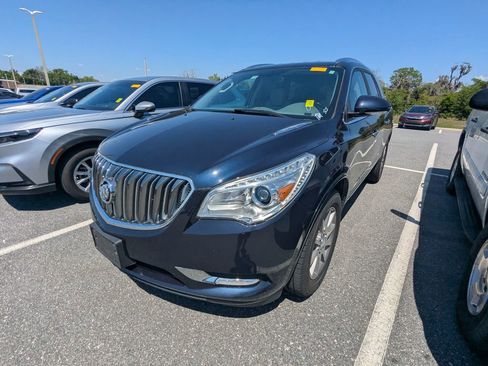 Used 2017 Buick Enclave Leather image 3
