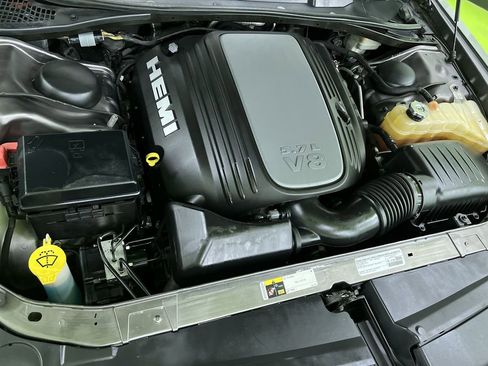 Used 2014 Dodge Challenger R/T w/ Electronics Convenience Group RWD image 29