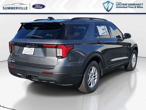 New 2026 Ford Explorer Active image 3
