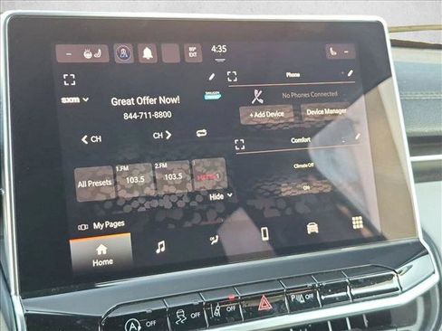 Used 2023 Jeep Compass Limited w/ Sun and Sound Group AWD/4WD image 9