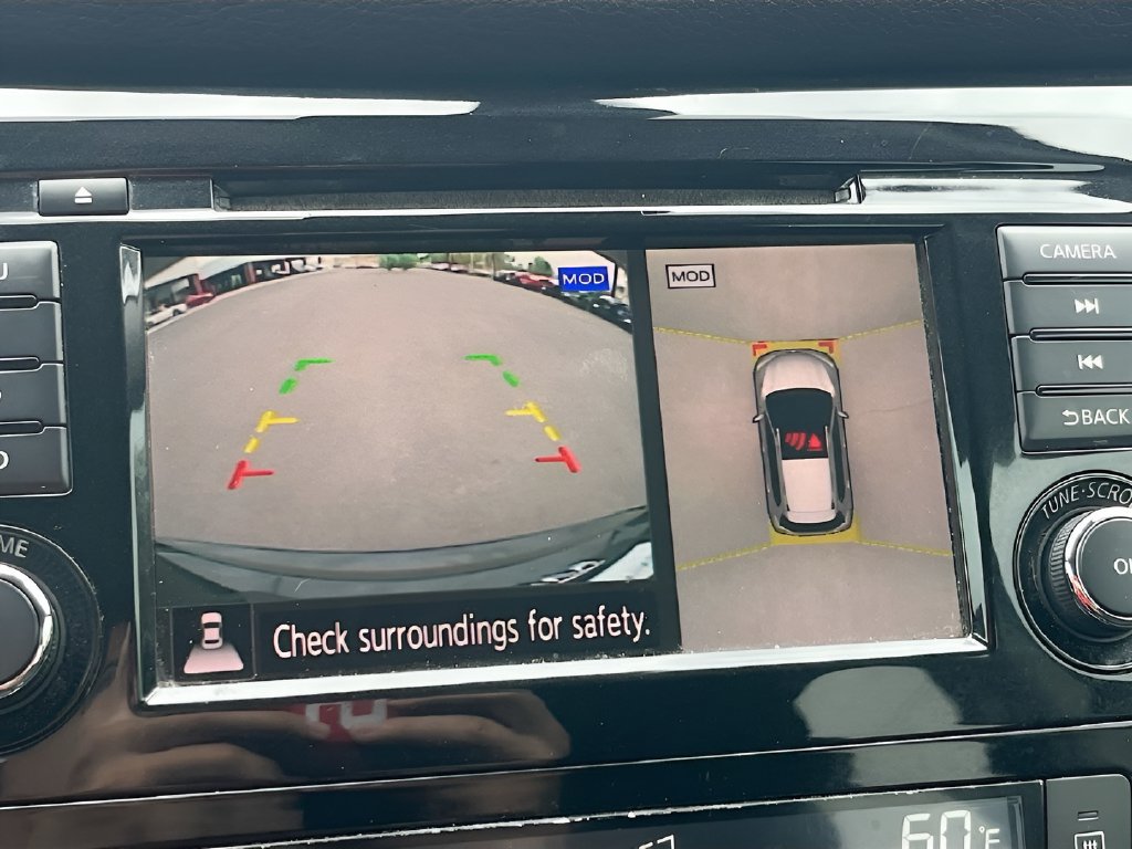 Used 2019 Nissan Rogue SV w/ Premium Package FWD image 14