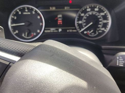 Used 2025 Mitsubishi Outlander SE AWD/4WD image 2