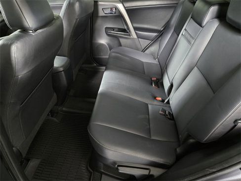 Used 2017 Toyota RAV4 Limited image 15