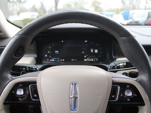 Used 2021 Lincoln Aviator Reserve w/ Equipment Group 201A image 32