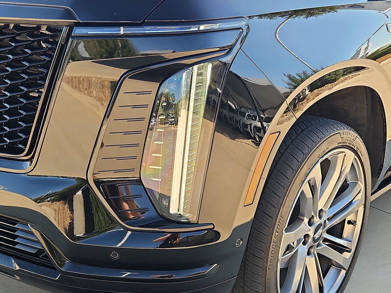 Used 2025 Cadillac Escalade Sport Platinum AWD/4WD image 7