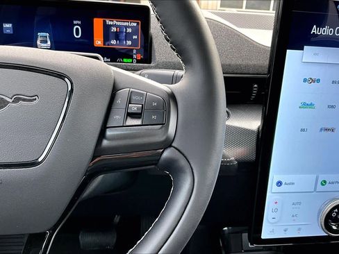 Certified 2025 Ford Mustang Mach-E GT image 24