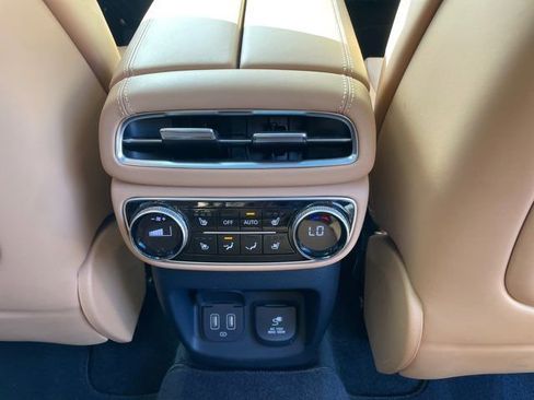 Used 2021 Genesis GV80 3.5T w/ Prestige Package 07 image 22