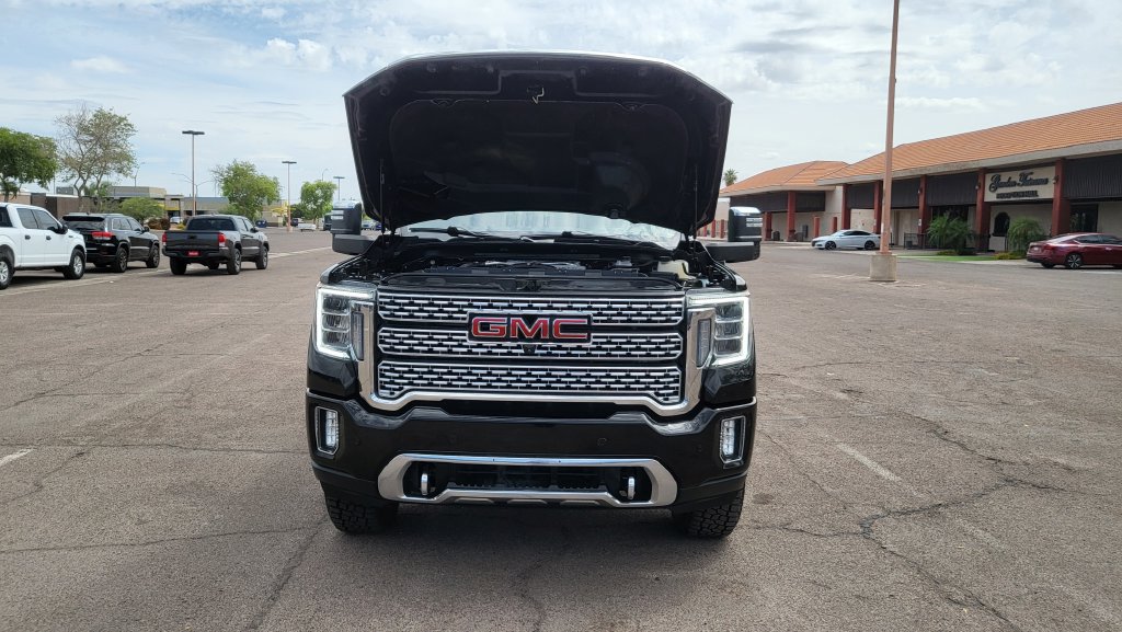 Used 2021 GMC Sierra 2500 Denali w/ Denali Black Diamond Edition AWD/4WD image 43