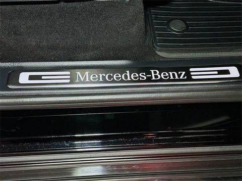 Used 2022 Mercedes-Benz G 550 G 550 image 38