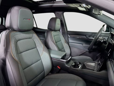 New 2026 GMC Terrain AT4 image 28