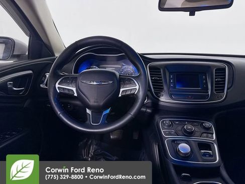 Used 2015 Chrysler 200 Limited w/ Convenience Group image 21