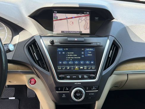 Used 2020 Acura MDX FWD w/ Technology Package image 18
