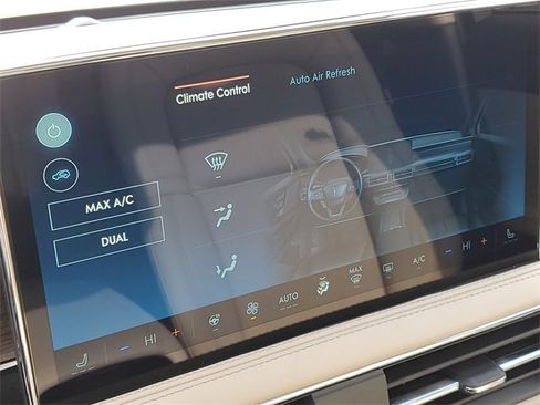 New 2026 Lincoln Corsair Reserve image 17