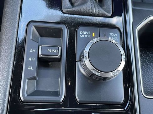 Used 2026 Toyota Tundra Limited AWD/4WD image 39