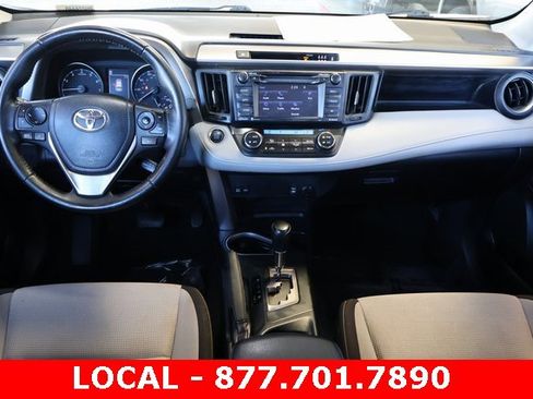 Used 2018 Toyota RAV4 XLE image 15