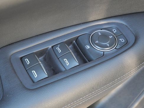 Used 2022 Cadillac XT5 Luxury w/ LPO, Floor Liner Package image 19