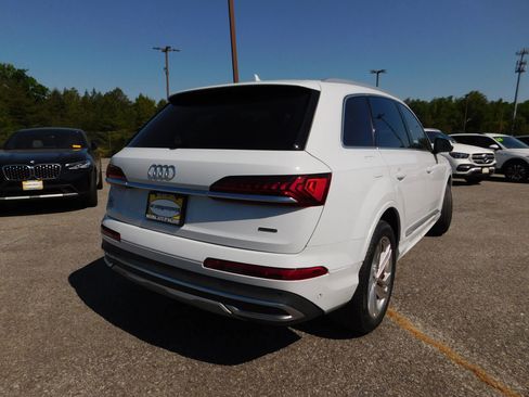 Used 2023 Audi Q7 2.0T Premium w/ Convenience Package AWD/4WD image 5
