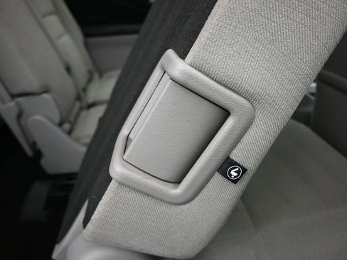 Used 2017 Honda Pilot LX image 42