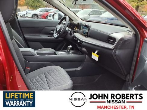 New 2026 Nissan Kicks SV image 17