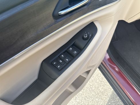 New 2025 Jeep Grand Cherokee Limited w/ Luxury Tech Group II RWD image 13