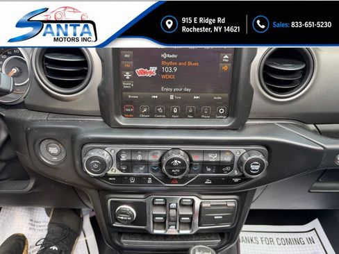 Used 2022 Jeep Wrangler Unlimited Sport w/ Sun And Sound Package AWD/4WD image 8