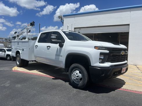 New 2025 Chevrolet Silverado 3500 W/T w/ WT Convenience Package AWD/4WD image 10