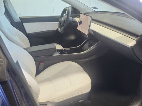 Used 2020 Tesla Model Y Long Range AWD/4WD image 8