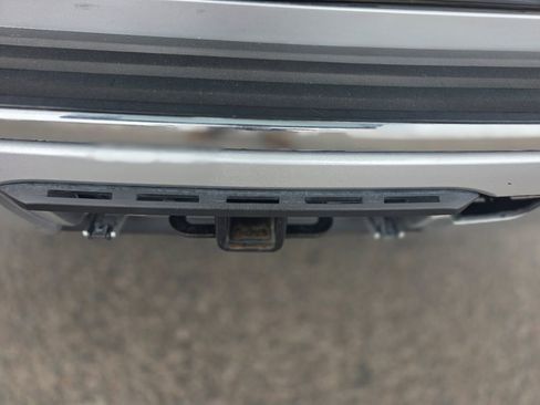 Used 2017 GMC Yukon XL Denali RWD image 40