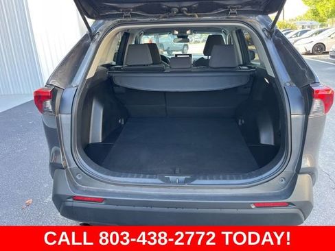 Used 2024 Toyota RAV4 XLE FWD image 32