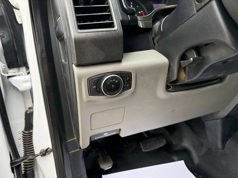 Used 2019 Ford F250 XL w/ Power Equipment Group AWD/4WD image 17