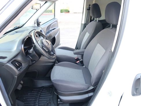 Used 2016 RAM ProMaster City Tradesman w/ Rear Back-up Camera Group image 9