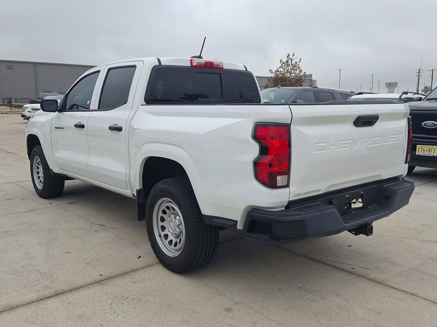 Used 2024 Chevrolet Colorado W/T w/ Advanced Trailering Package RWD image 30