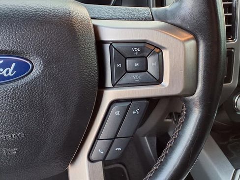 Used 2019 Ford F150 Platinum image 17