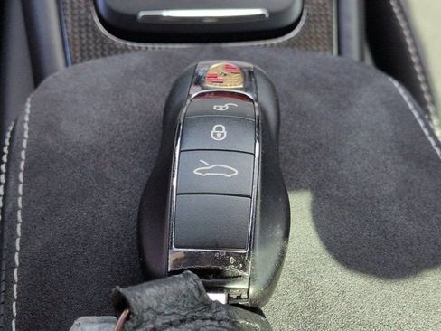 Used 2018 Porsche 911 Targa 4 GTS image 27