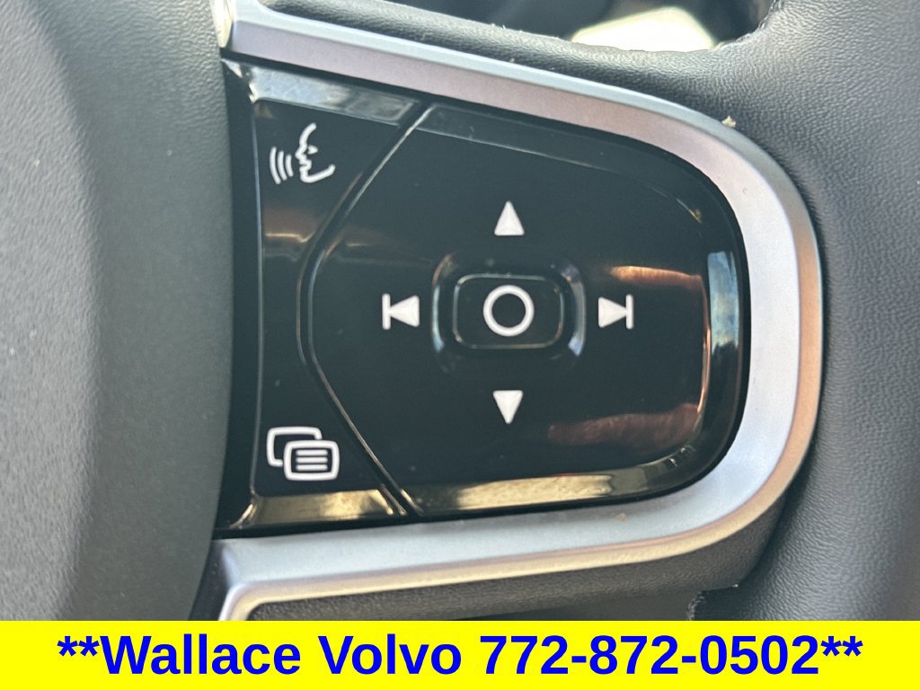 Certified 2026 Volvo XC60 B5 Plus AWD/4WD image 20