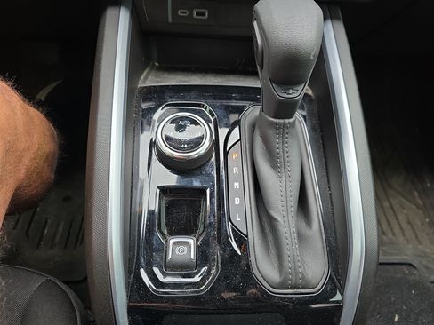 Used 2023 Chevrolet Colorado Trail Boss w/ Advanced Trailering Package AWD/4WD image 26
