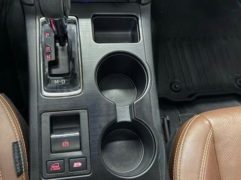 Used 2018 Subaru Outback 3.6R Touring w/ Popular Package #3 image 36